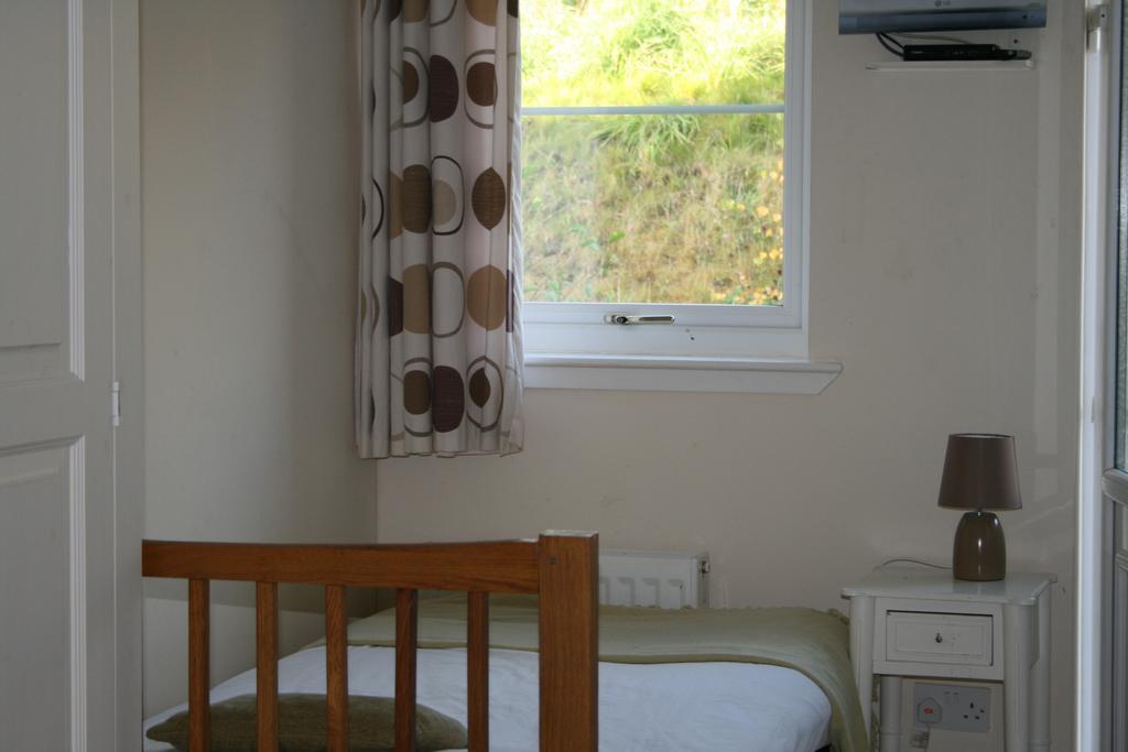 Bcc Loch Ness Hostel Bearnock Номер фото
